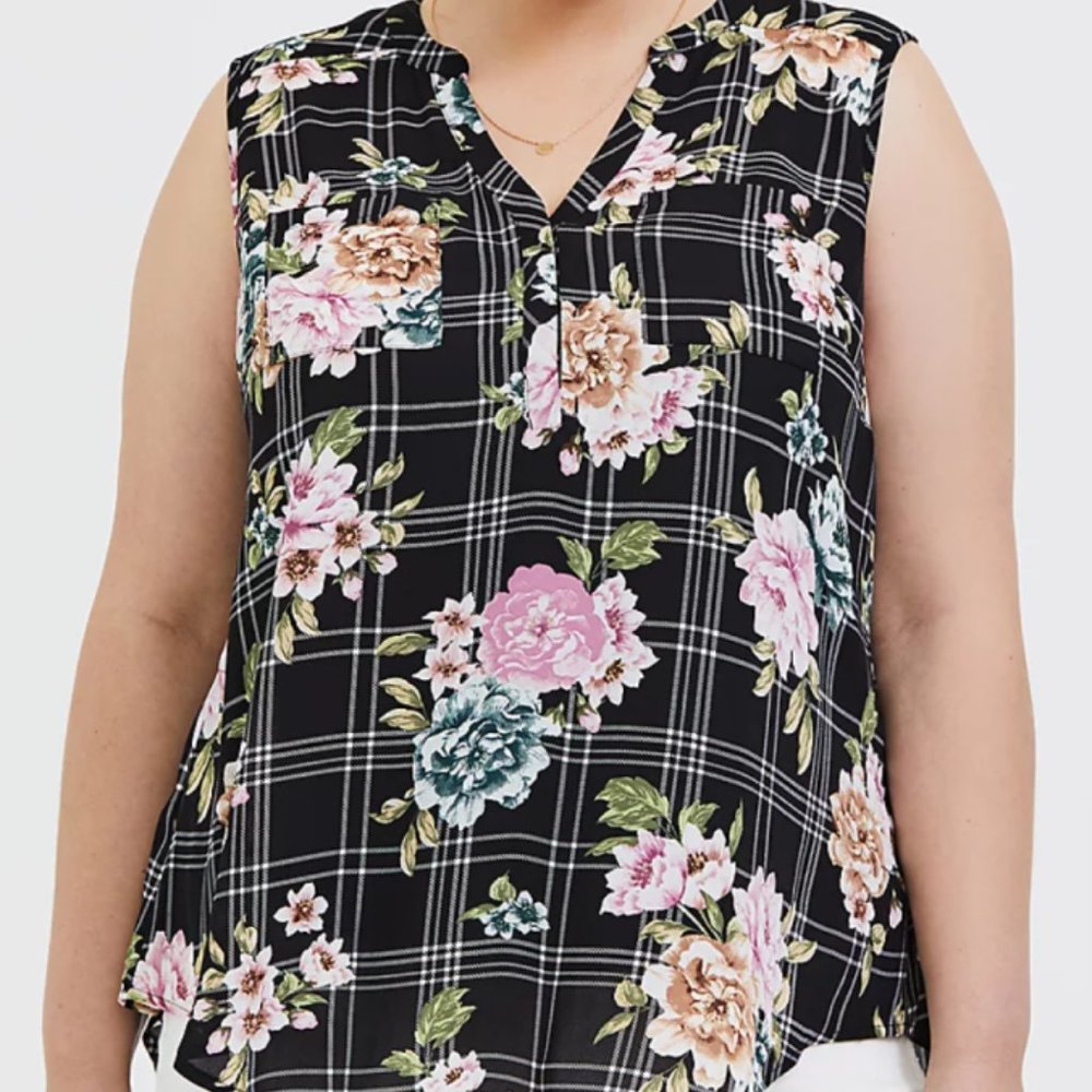 Torrid Harper Black Floral Plaid Georgette Pullover Tank